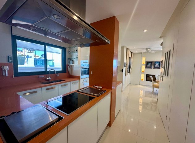 Reventa - Apartamento / Piso - Guardamar del Segura - Marjal Beach