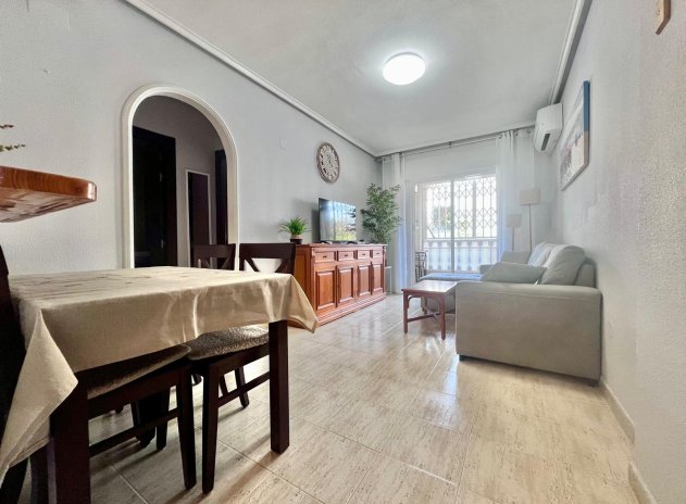 Revente - Appartement - Torrevieja - Acequion