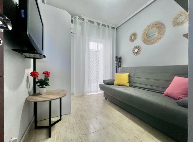 Revente - Appartement - Torrevieja - Acequion