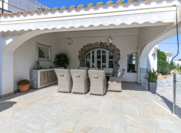Reventa - Villa - Campoamor - Lomas de Don Juan