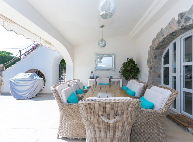 Reventa - Villa - Campoamor - Lomas de Don Juan