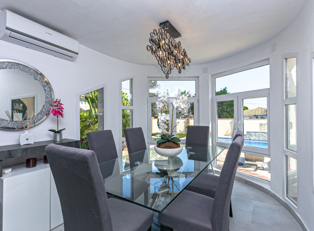 Reventa - Villa - Campoamor - Lomas de Don Juan