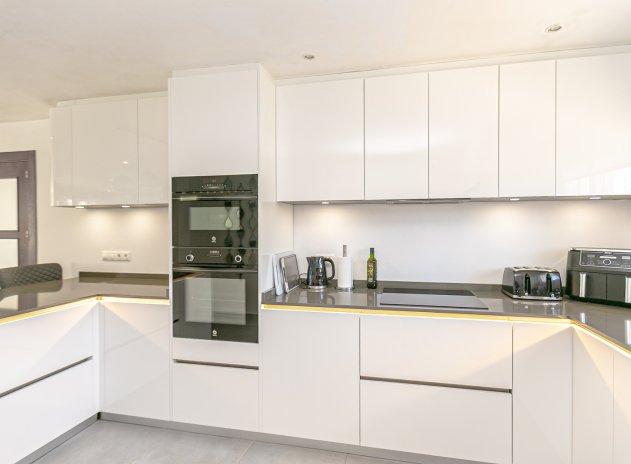 Reventa - Villa - Campoamor - Lomas de Don Juan