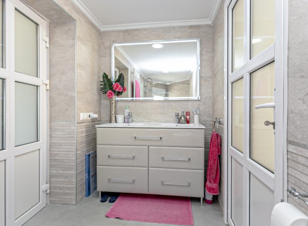 Reventa - Villa - Campoamor - Lomas de Don Juan