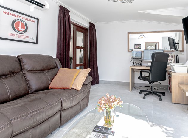 Reventa - Villa - Campoamor - Lomas de Don Juan