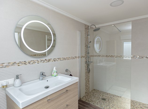 Reventa - Villa - Campoamor - Lomas de Don Juan