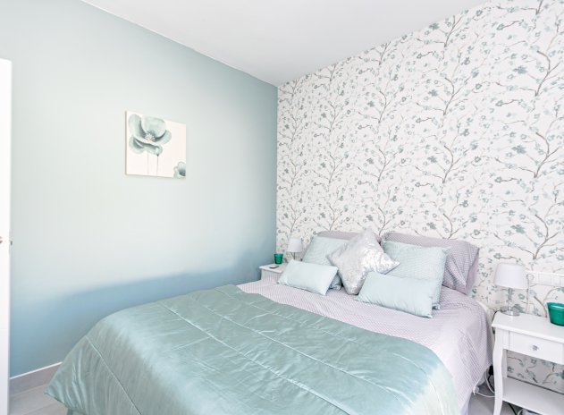 Reventa - Villa - Campoamor - Lomas de Don Juan