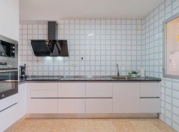 Reventa - Apartamento / Piso - Orihuela Costa - La Zenia