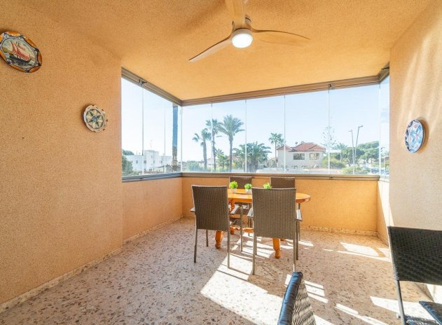 Reventa - Apartamento / Piso - Orihuela Costa - La Zenia