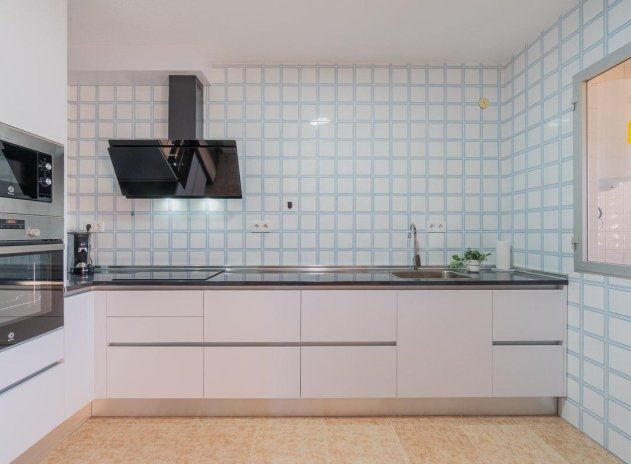 Reventa - Apartamento / Piso - Orihuela Costa - La Zenia