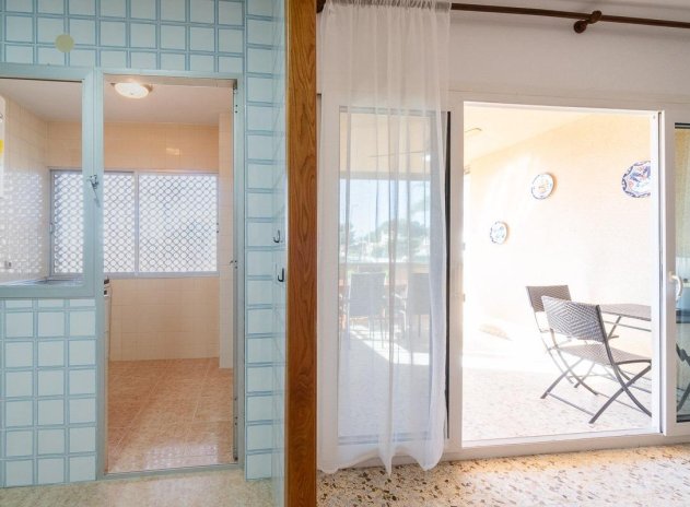 Reventa - Apartamento / Piso - Orihuela Costa - La Zenia