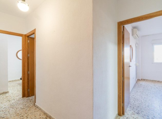 Reventa - Apartamento / Piso - Orihuela Costa - La Zenia