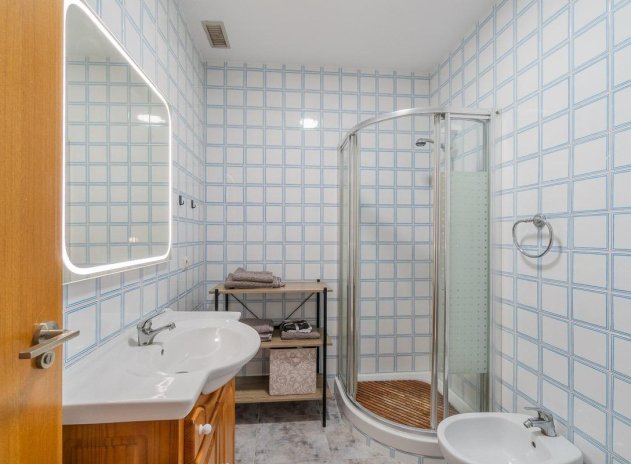 Reventa - Apartamento / Piso - Orihuela Costa - La Zenia