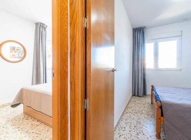 Reventa - Apartamento / Piso - Orihuela Costa - La Zenia