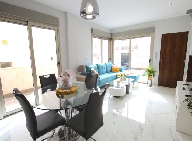 Wiederverkauf - Villa - Villamartin - Villamartín