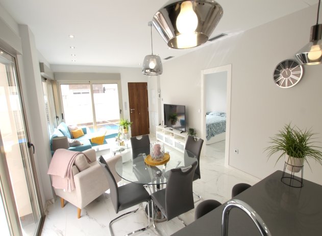 Wiederverkauf - Villa - Villamartin - Villamartín