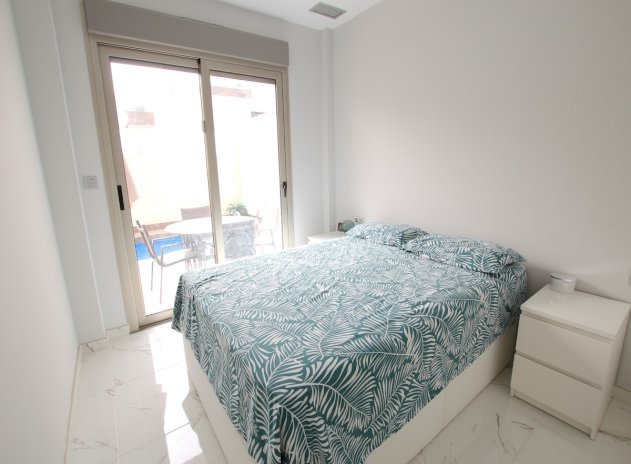 Wiederverkauf - Villa - Villamartin - Villamartín