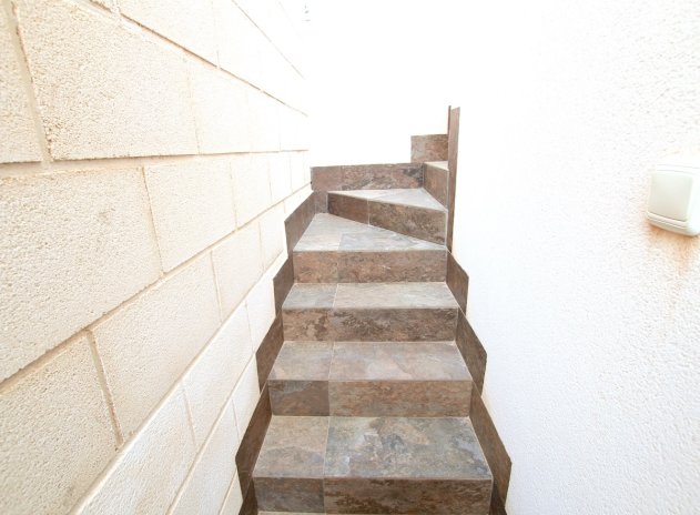 Wiederverkauf - Villa - Villamartin - Villamartín