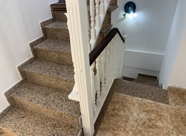 Herverkoop - Rijwoning - Punta Prima