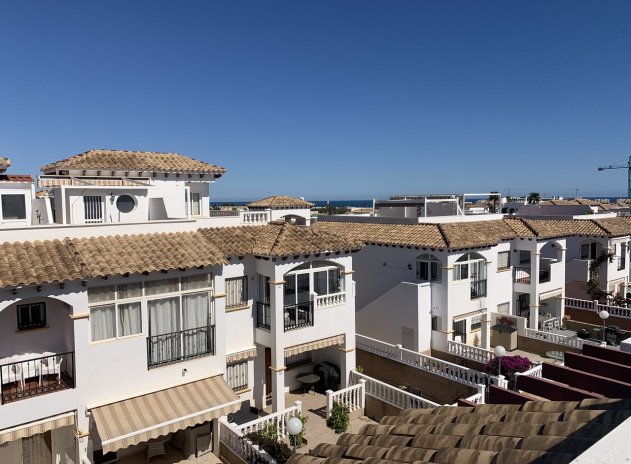 Herverkoop - Rijwoning - Punta Prima