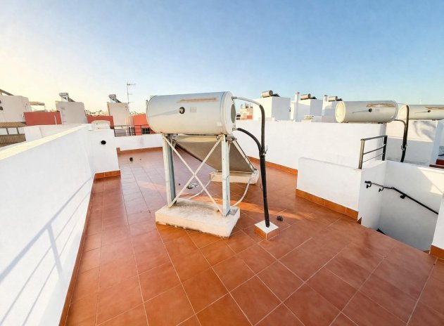 Reventa - Casa adosada - Torrevieja - Aguas Nuevas