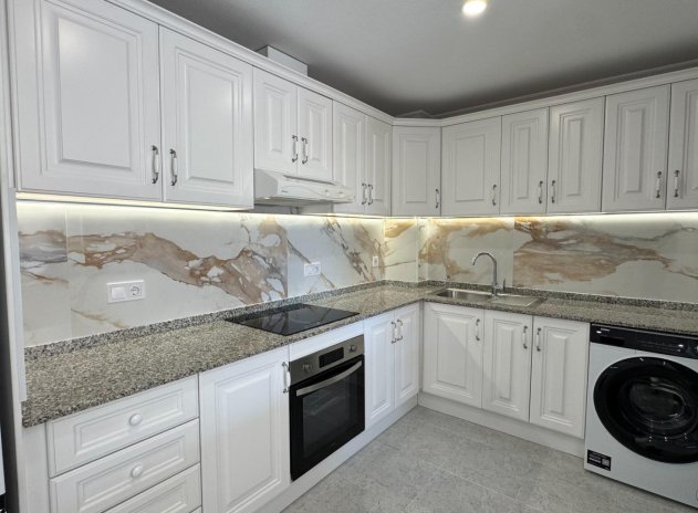 Reventa - Apartamento / Piso - Orihuela Costa - Villamartín