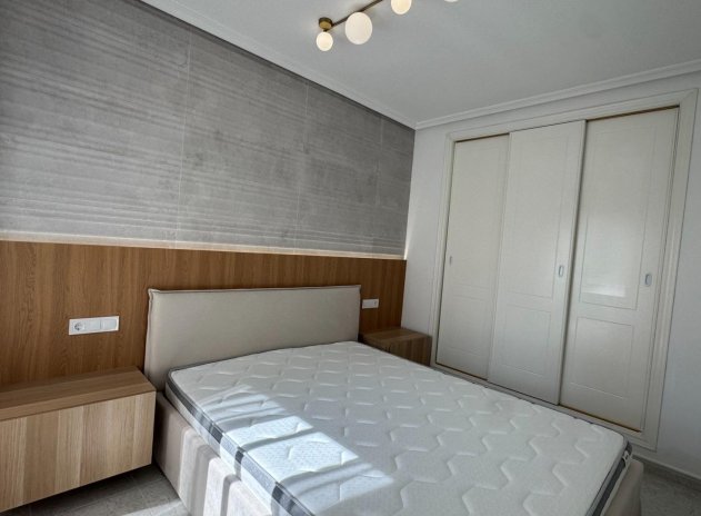 Reventa - Apartamento / Piso - Orihuela Costa - Villamartín