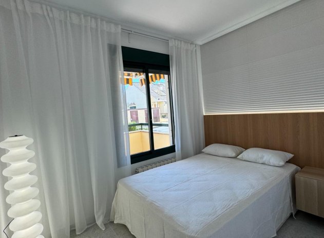 Reventa - Apartamento / Piso - Orihuela Costa - Villamartín