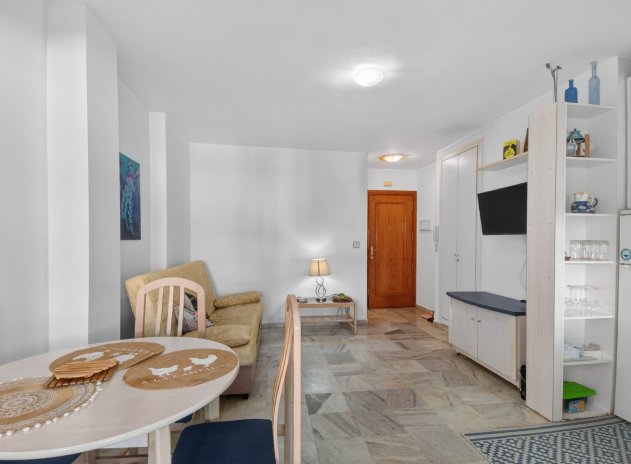 Wiederverkauf - Wohnung - Torrevieja - Playa del Cura