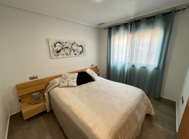 Reventa - Apartamento / Piso - Torrevieja - La Mata