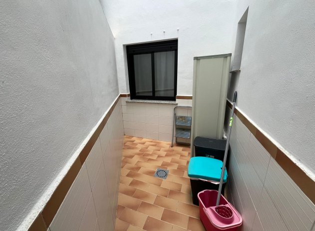 Reventa - Apartamento / Piso - Torrevieja - La Mata