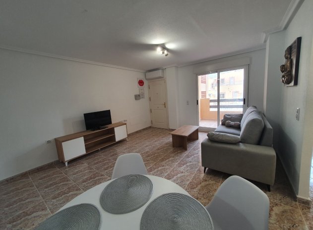 Reventa - Apartamento / Piso - Orihuela Costa - Villamartín