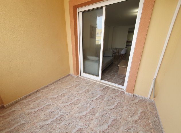 Reventa - Apartamento / Piso - Orihuela Costa - Villamartín
