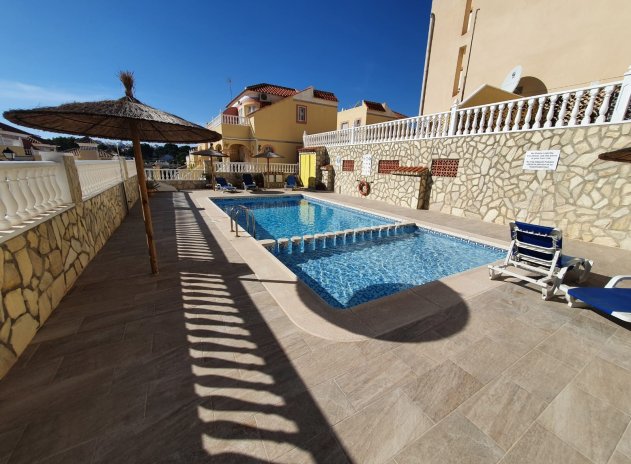 Reventa - Apartamento / Piso - Orihuela Costa - Villamartín