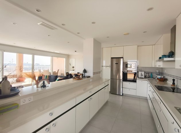 Reventa - Apartamento / Piso - Los Altos - Torrevieja