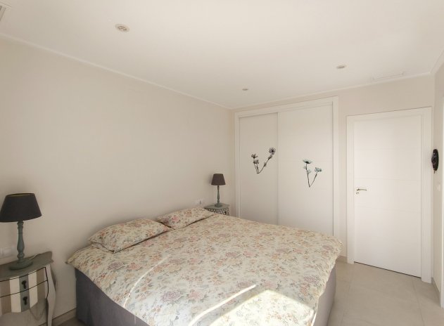 Reventa - Apartamento / Piso - Los Altos - Torrevieja