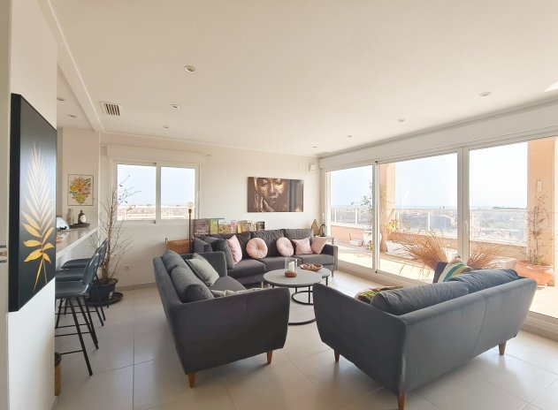 Reventa - Apartamento / Piso - Los Altos - Torrevieja