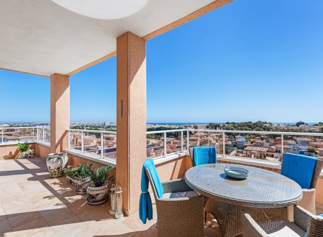 Reventa - Apartamento / Piso - Los Altos - Torrevieja