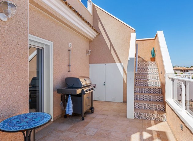 Reventa - Apartamento / Piso - Los Altos - Torrevieja