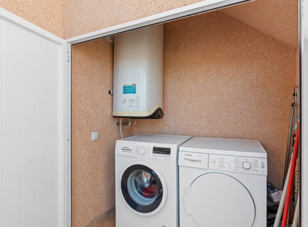 Reventa - Apartamento / Piso - Los Altos - Torrevieja