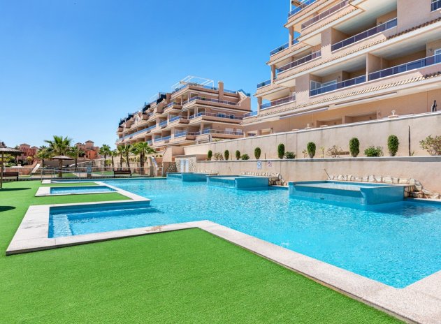 Reventa - Apartamento / Piso - Los Altos - Torrevieja