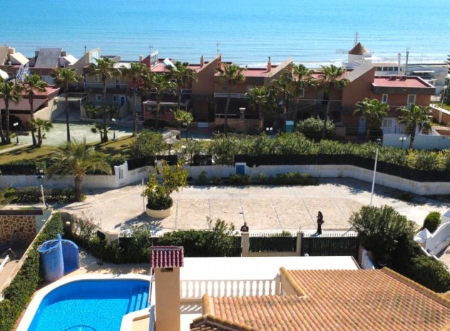 Reventa - Villa - Torrevieja - La Mata