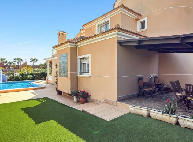 Reventa - Villa - Torrevieja - La Mata