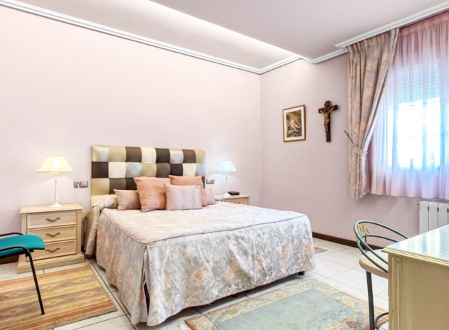 Reventa - Villa - Torrevieja - La Mata