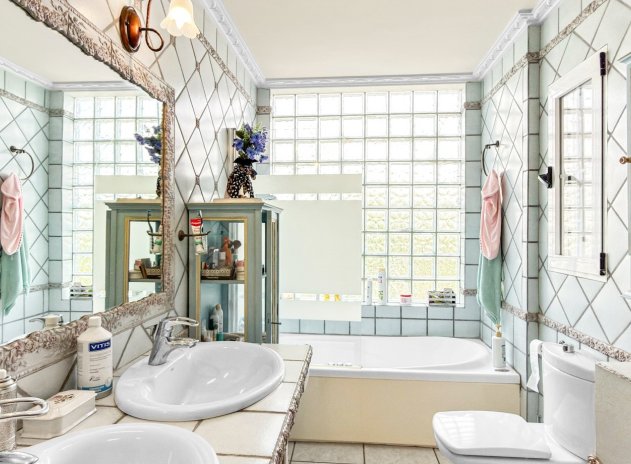 Reventa - Villa - Torrevieja - La Mata