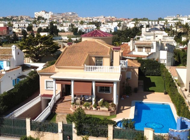 Reventa - Villa - Torrevieja - La Mata
