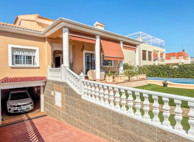 Reventa - Villa - Torrevieja - La Mata