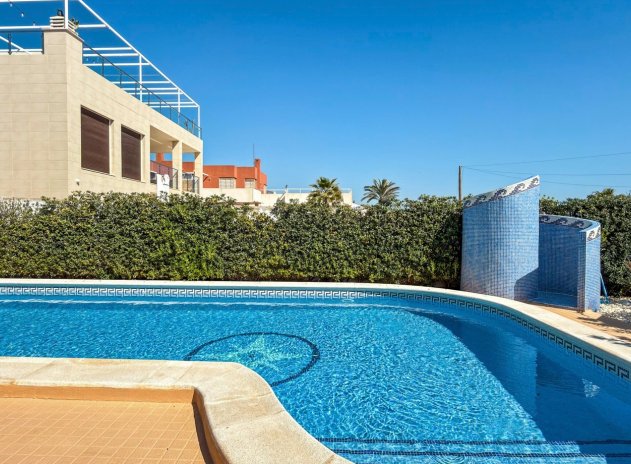 Reventa - Villa - Torrevieja - La Mata