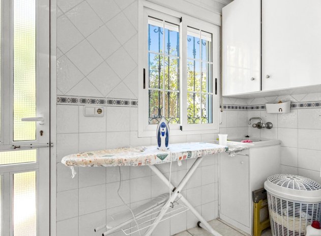 Reventa - Villa - Torrevieja - La Mata