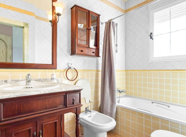 Reventa - Villa - Torrevieja - La Mata